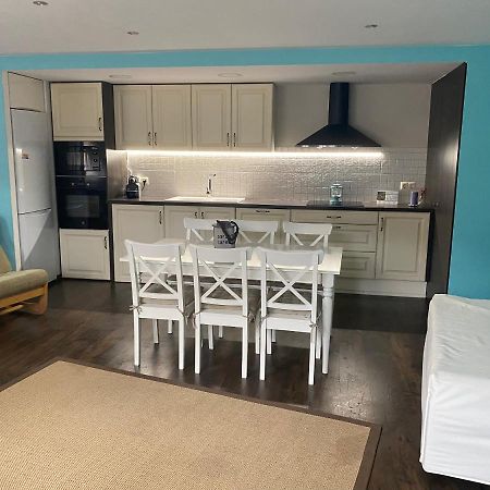Precioso Apartamento En Еспот Екстериор снимка